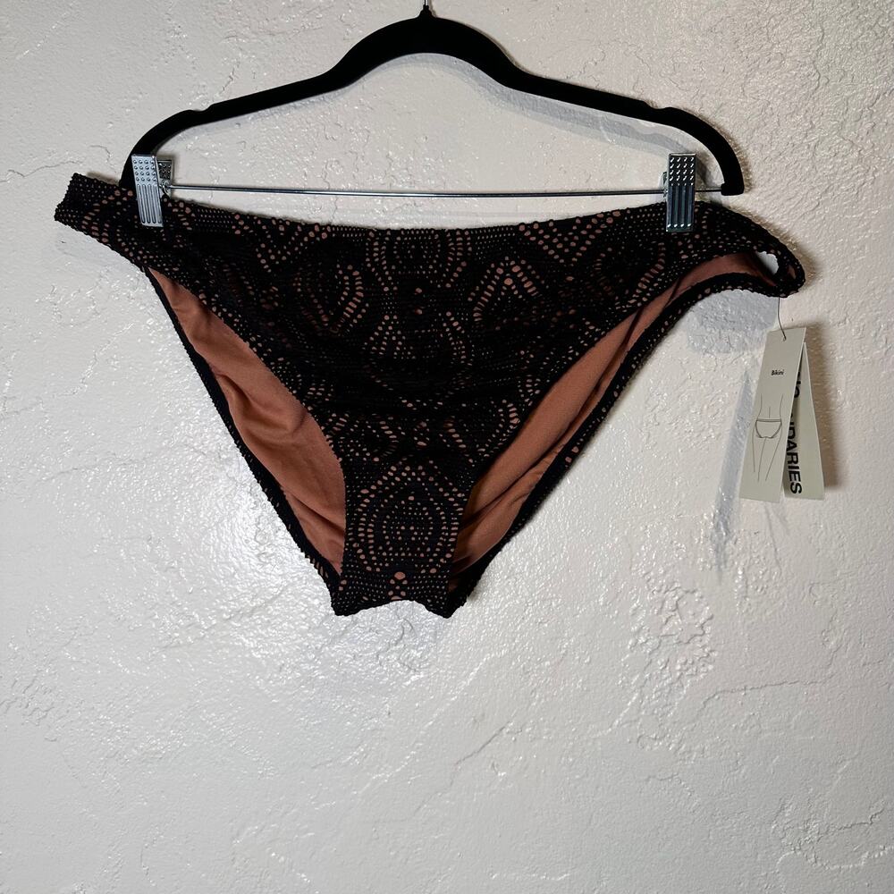 NWT No Boundaries NOBO Size XXL Bikini Bottoms Crochet Black Nude Cheeky